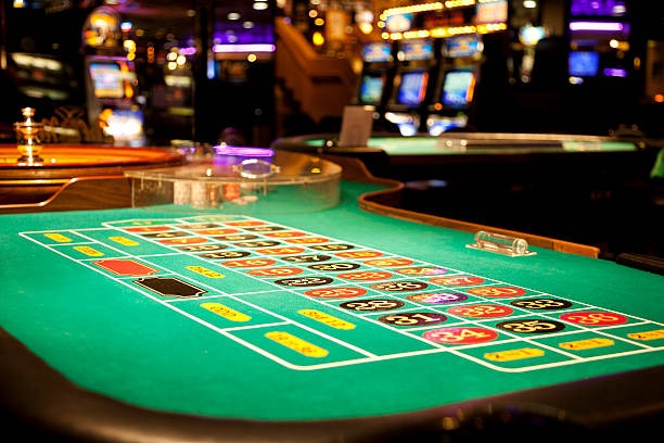 betcash slot platform interface showing sportsbook, live-dealer, and slot game sections